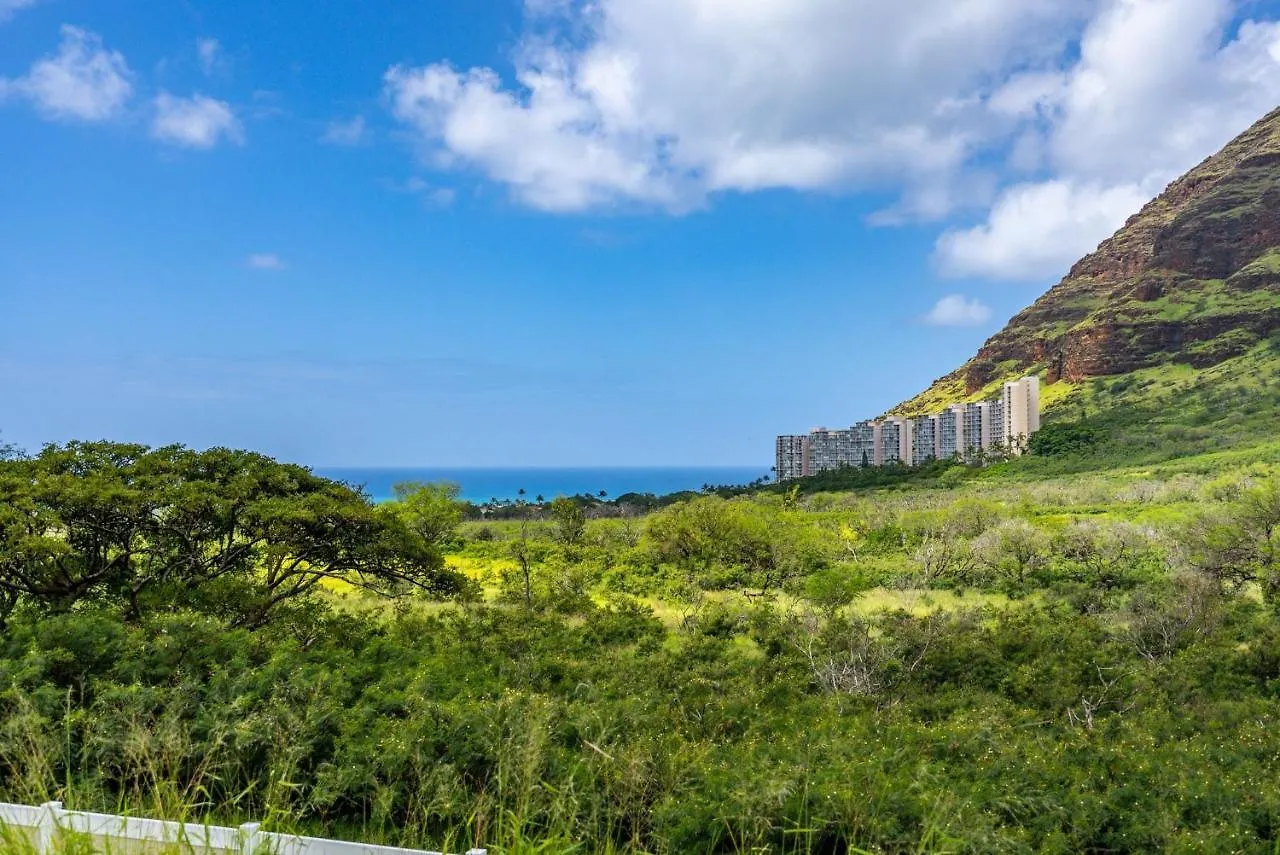 @ Marbella Lane - Mesmerizing Ocean + Mt Views Waianae Holiday home
