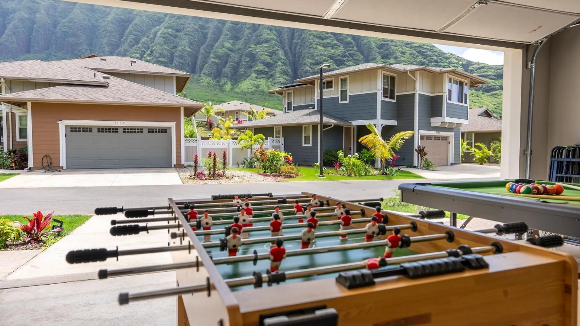 @ Marbella Lane - Mesmerizing Ocean + Mt Views Waianae 度假居